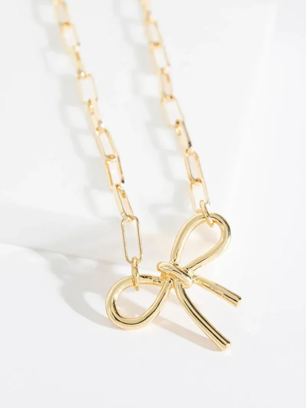 Ricki's Necklaces*Bow Paper Clip Necklace
