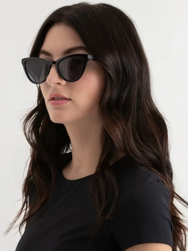 Ricki's Sunglasses*Cat Eye Frame Sunglasses with Case