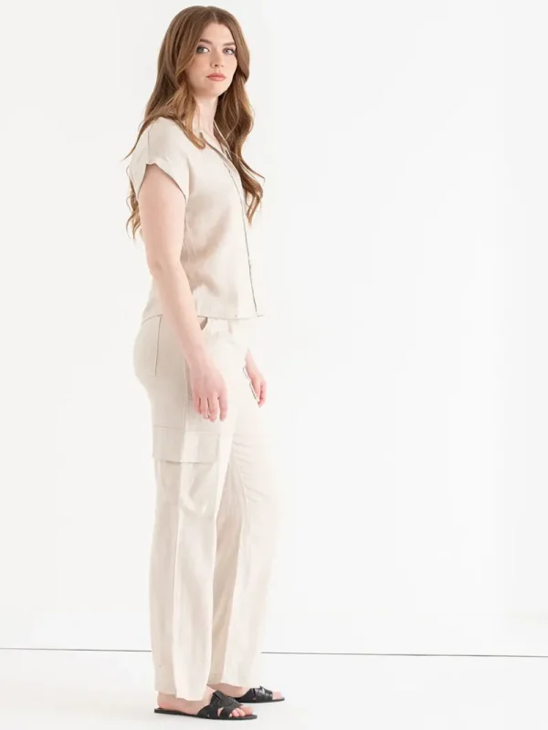 Ricki's Tees & Tanks*Classic Fit Linen Button Up Top