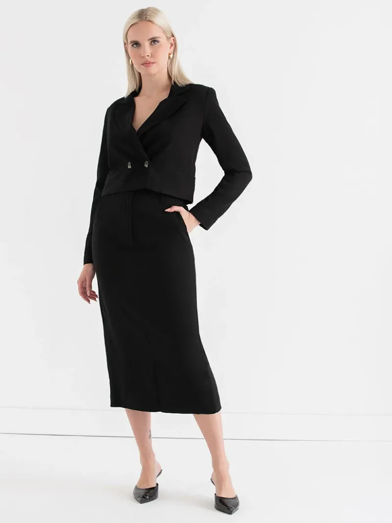 evan_crepe_midi_skirt_1.webp Ricki's Skirts & Shorts*Evan Crepe Midi Skirt