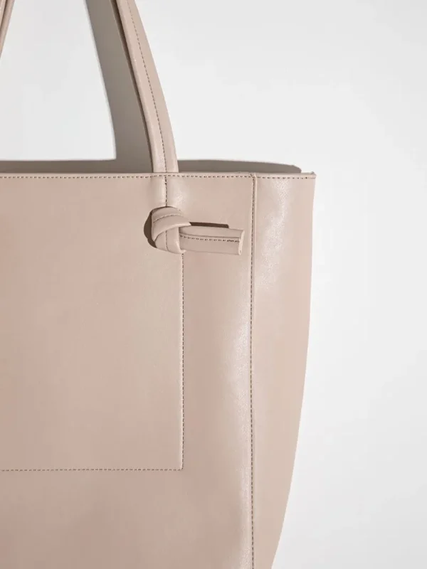 Ricki's Bags & Purses*Everyday Tote Bag