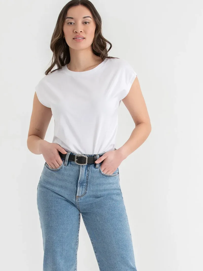 extended_sleeve_tee_0-2.webp Ricki's Tees & Tanks*Extended Sleeve Tee