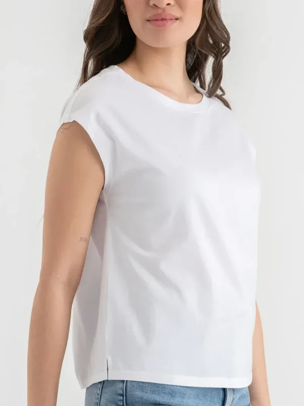 Ricki's Tees & Tanks*Extended Sleeve Tee