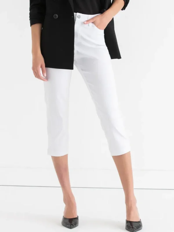 Ricki's Crops & Capris | Pants*Harlow Skinny Capri Pant in Microtwill