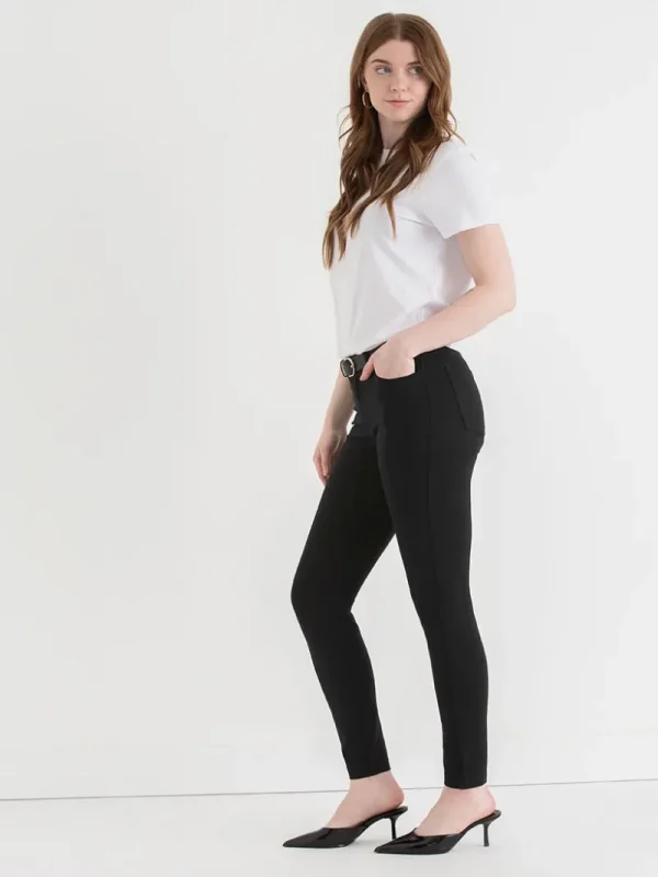 Ricki's Pants*Harlow Skinny Pant in Luxe Ponte