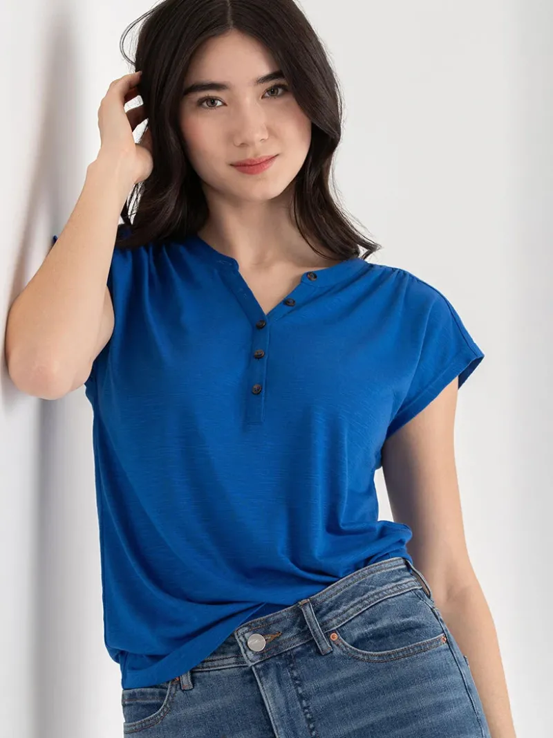 henley_tshirt_0-3.webp Ricki's Tees & Tanks*Henley T-Shirt