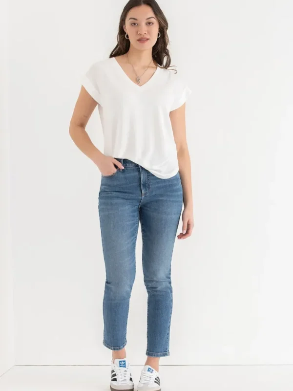 Ricki's Tees & Tanks*Holly V-Neck Hacci Top