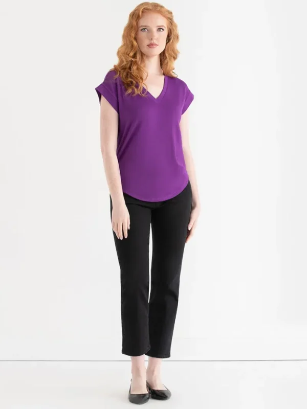 Ricki's Tees & Tanks*Holly V-Neck Hacci Top