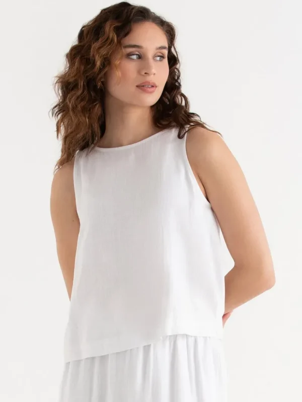Ricki's Tees & Tanks*Linen Tank with Back Buttons