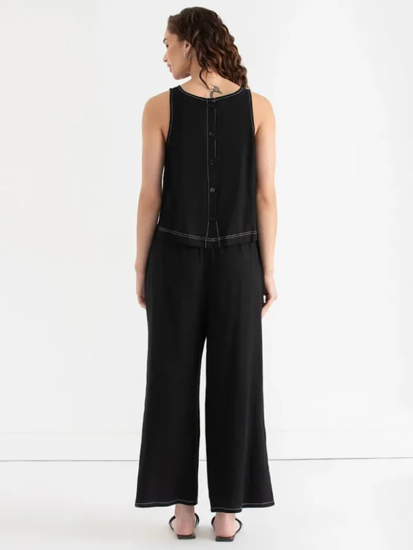 Ricki's Tees & Tanks*Linen Tank with Back Buttons