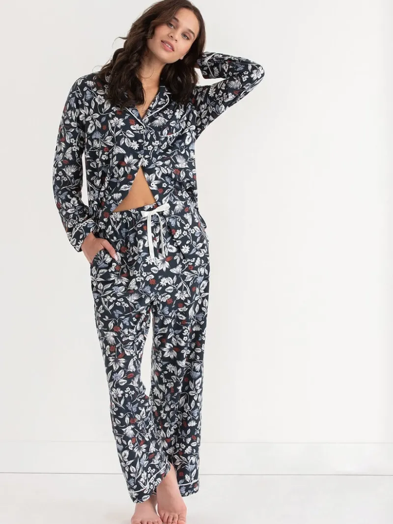long_sleeve_buttondown_sl_0-5.webp Ricki's Sleepwear*Long Sleeve Button-Down Sleep Set