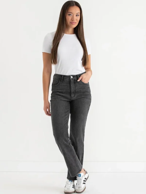 Ricki's Jeans*Lucy 90's Straight Jeans