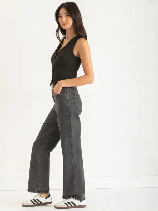 Ricki's Jeans*Lucy Straight Jeans