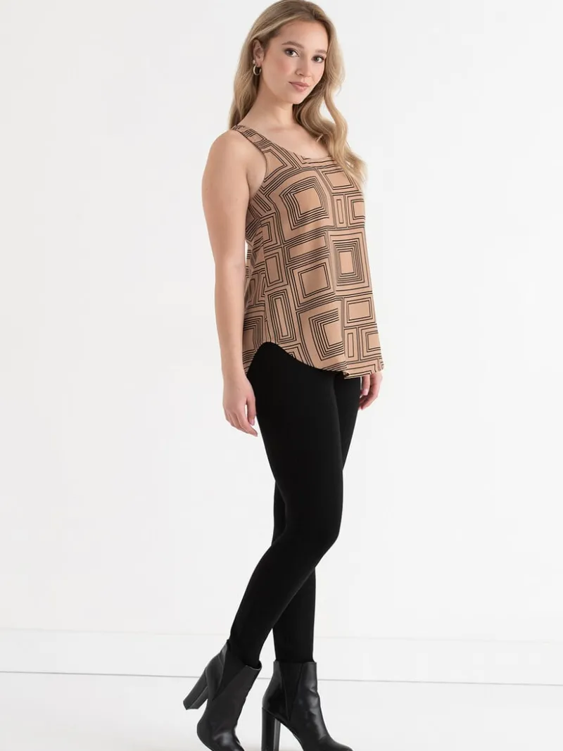 lyla_textured_essential_t_3-9.webp Ricki's Tees & Tanks*Lyla Textured Essential Tank