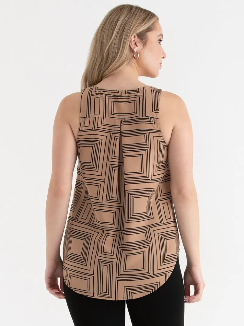 lyla_textured_essential_t_4-9.webp Ricki's Tees & Tanks*Lyla Textured Essential Tank