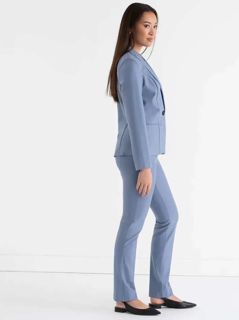 oxford_classic_suit_blaze_4-4.webp Ricki's Blazers*Oxford Classic Suit Blazer in Luxe Ponte