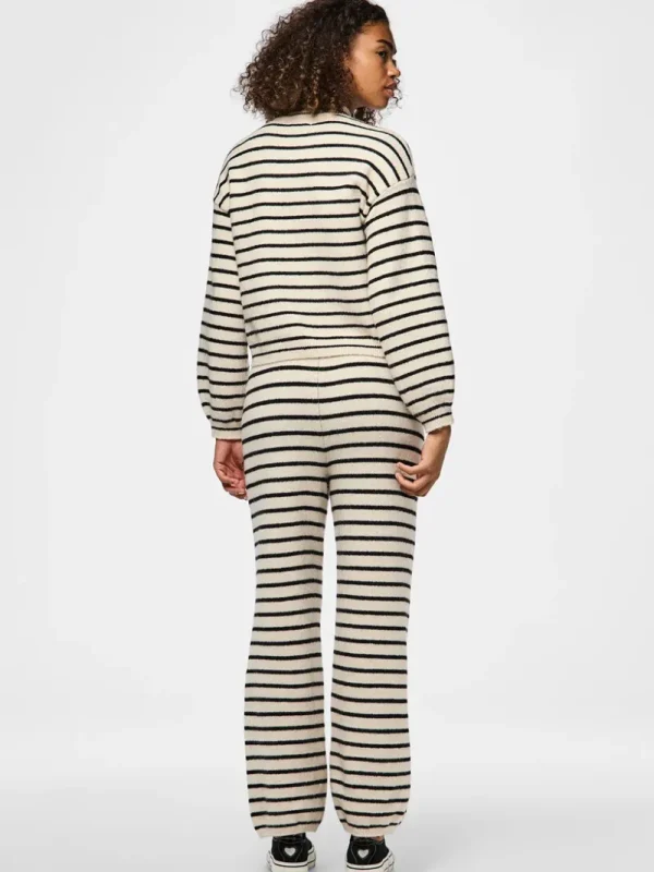 Ricki's Sweaters & Cardigans*Penna High Neck Knit Sweater | PIECES