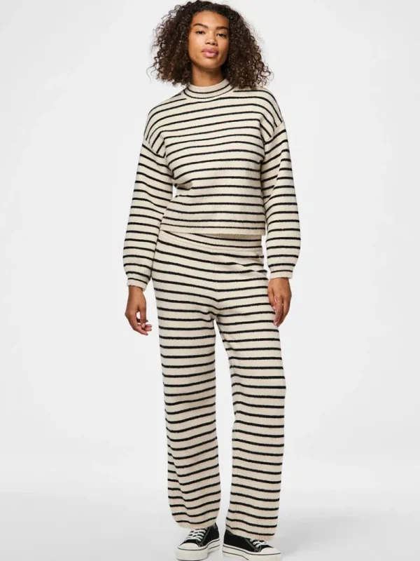 Ricki's Pants*Penna Straight Knit Pants | PIECES