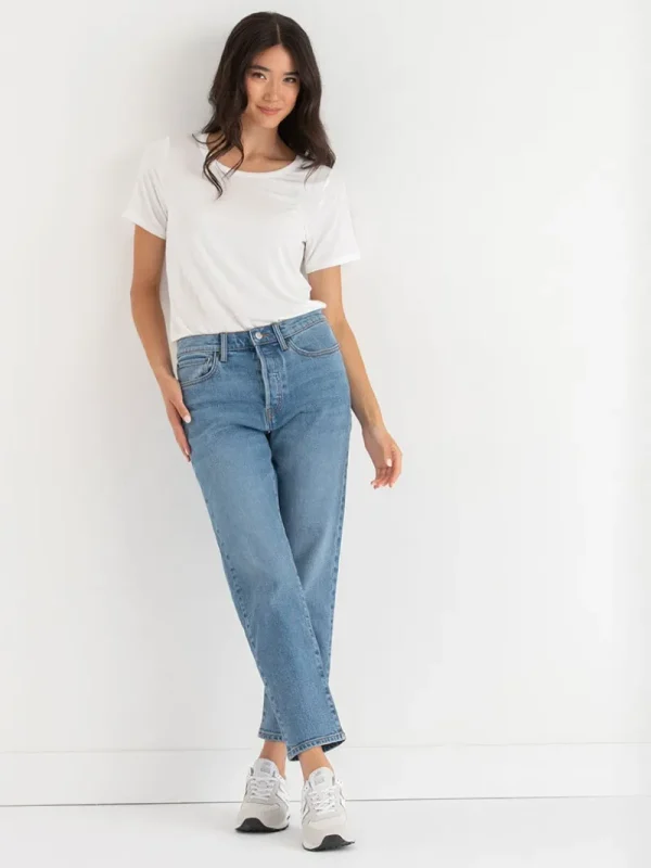 Ricki's Tees & Tanks*Scoop Neck T-Shirt