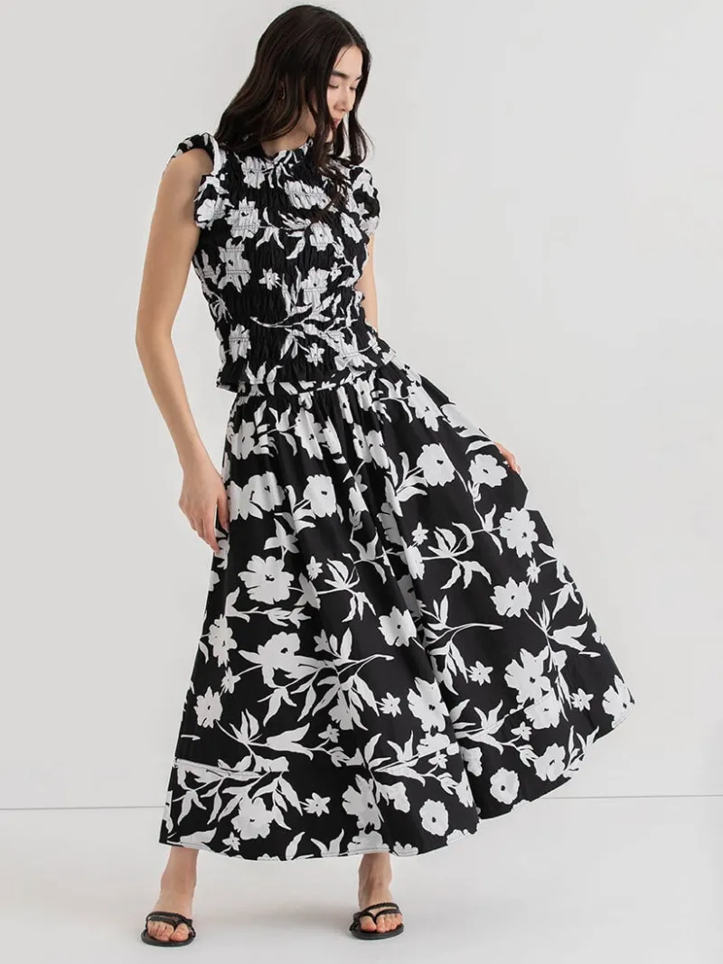 sleeveless_poplin_smocked_2-3.webp Ricki's Shirts & Blouses*Sleeveless Poplin Smocked Top