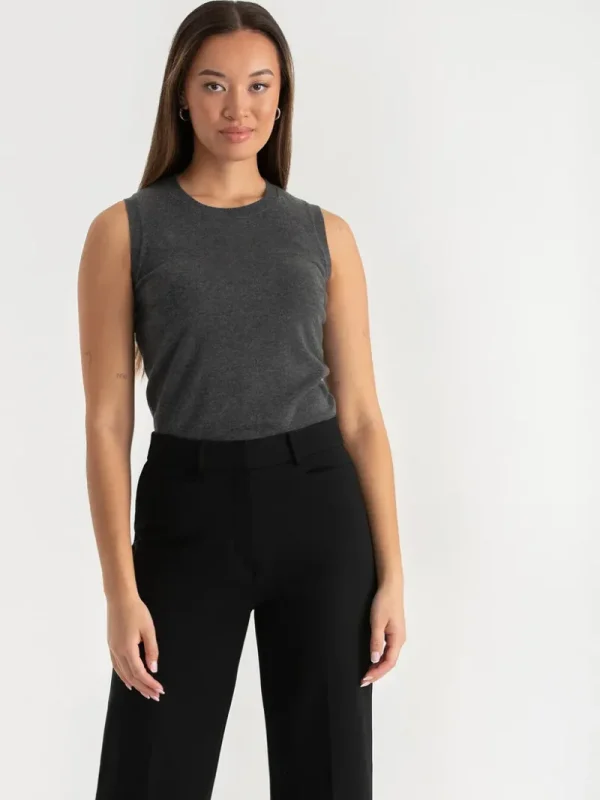 Ricki's Sweaters & Cardigans*Sleeveless Sweater Tank Top