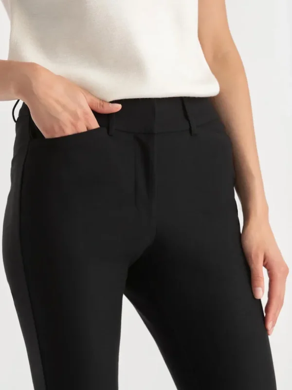 Ricki's Pants*Spencer Straight Leg Pant in Luxe Ponte