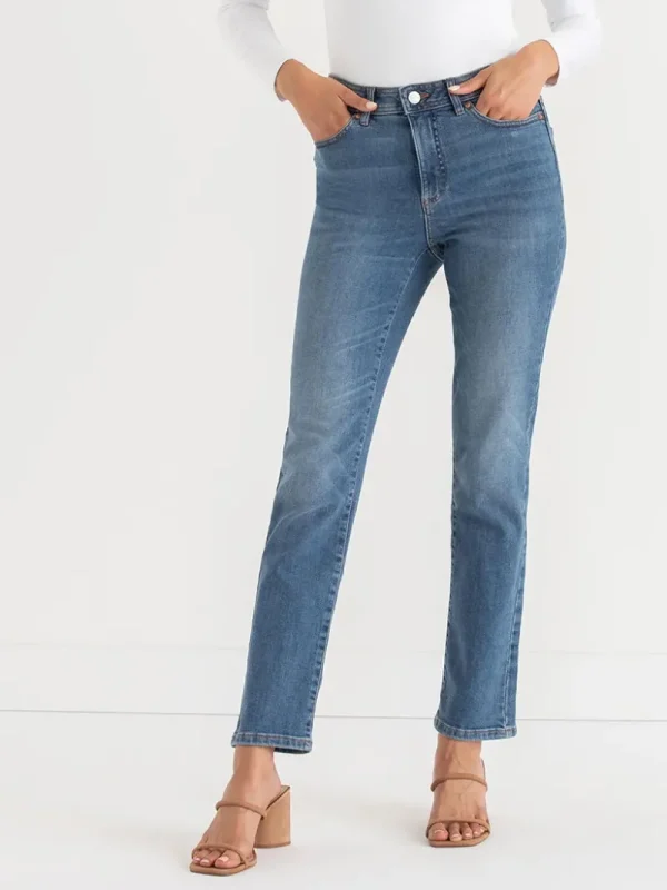 Ricki's Jeans*Stevie Straight Leg Jean