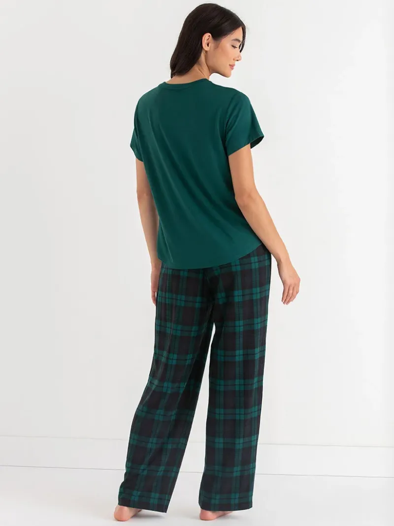 tshirt_and_print_pants_pa_2-1.webp Ricki's Sleepwear*T-Shirt and Print Pants Pajama Set