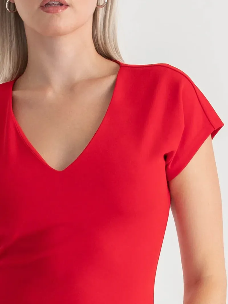 venus_fitted_midi_dress_i_5-1.webp Ricki's Maxi & Midi Dresses*Venus Fitted Midi Dress in Iconic Crepe